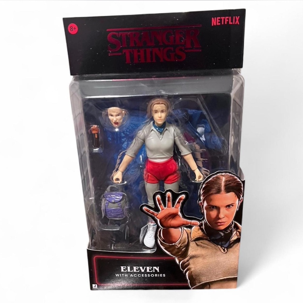 Stranger Things Eleven Upside Down Collector Figure 6” Hunt & Battle Jazwares